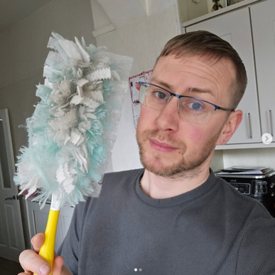 Flash Dust Magnet social post